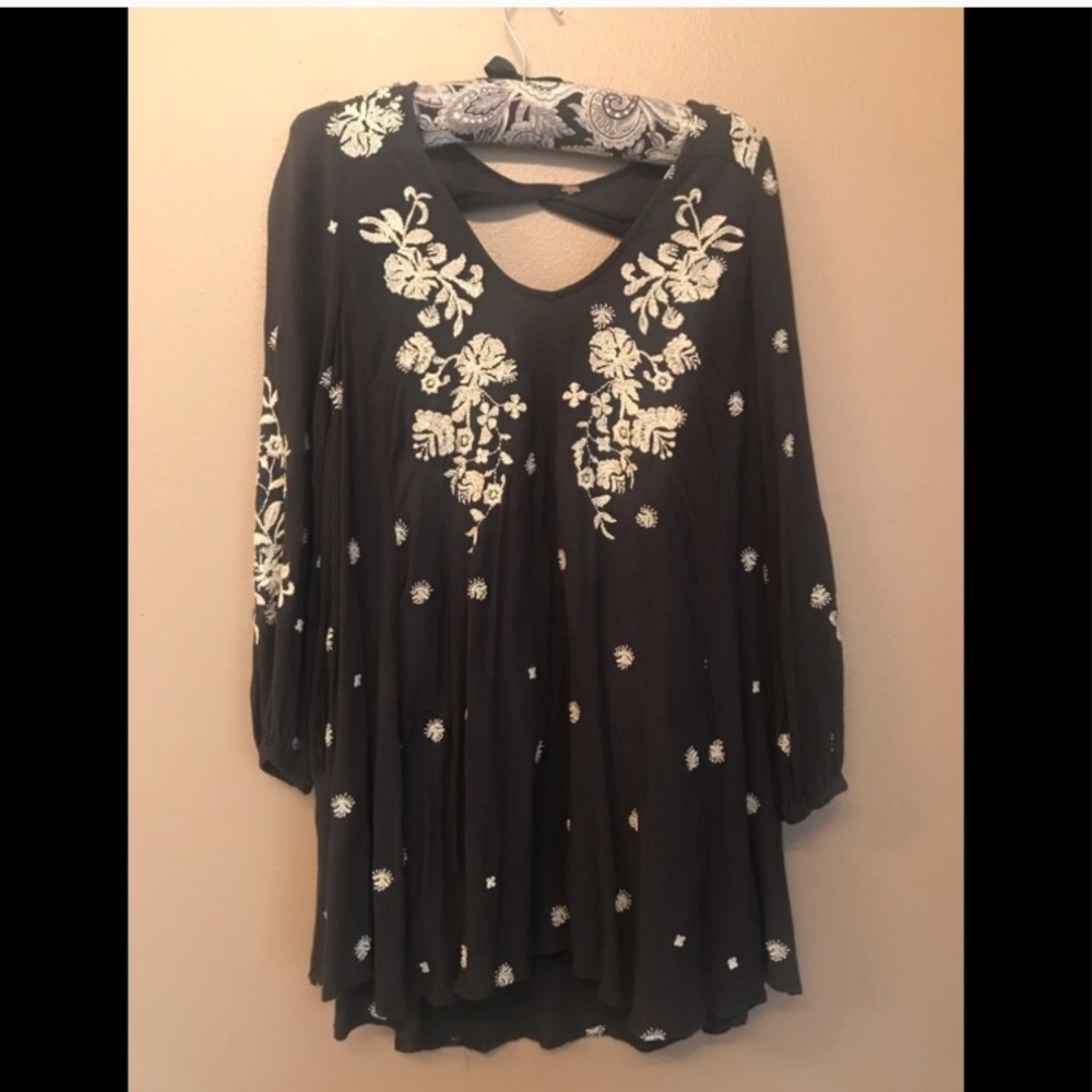 Free people embroidered dress size S